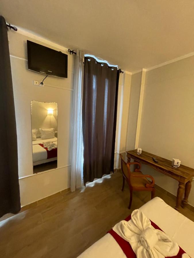 سان دوني Hotel Central المظهر الخارجي الصورة
